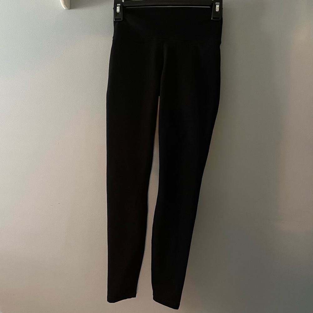 Fabletics Leggings XS Black Leggings Powerhold Control Top Super Comfy
